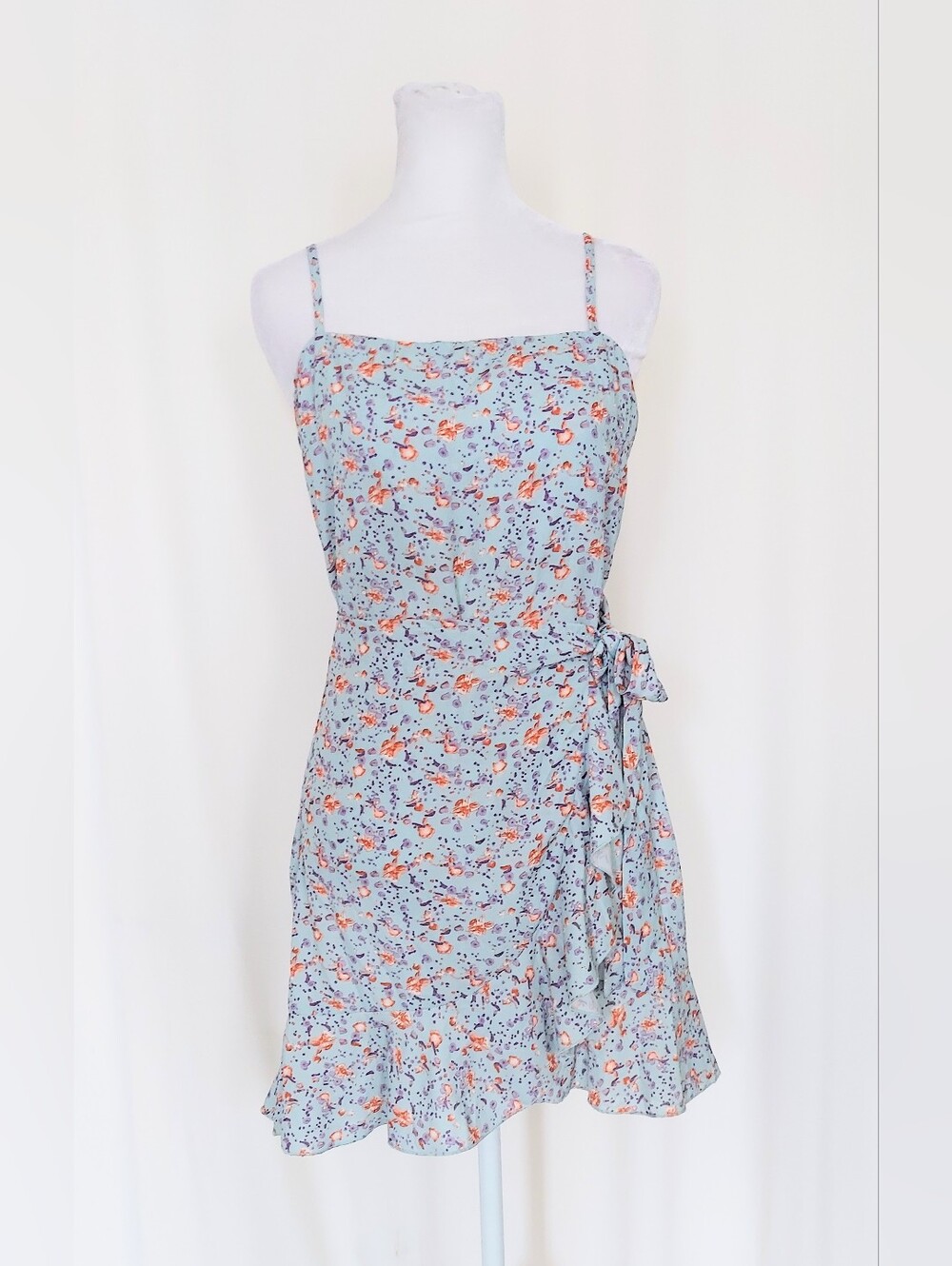 Hello Molly Sleeveless Ruffle Wrap Floral Mini Dress Size 6 Medium